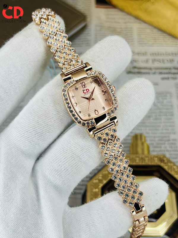 CD Collection Nugina chain watch