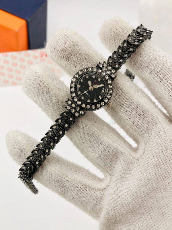 CD Ladies Fancy watch